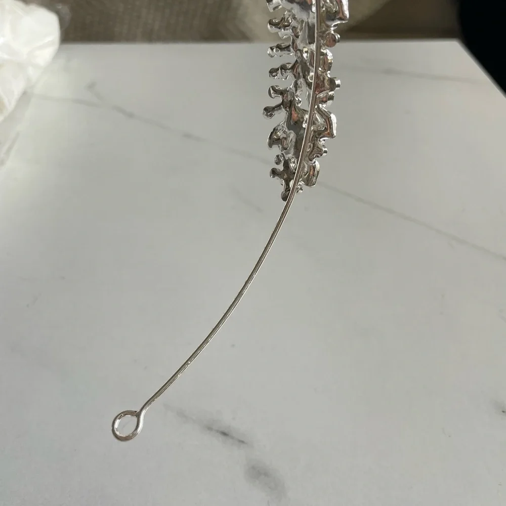 Brides and Hairpins HESSA Crown